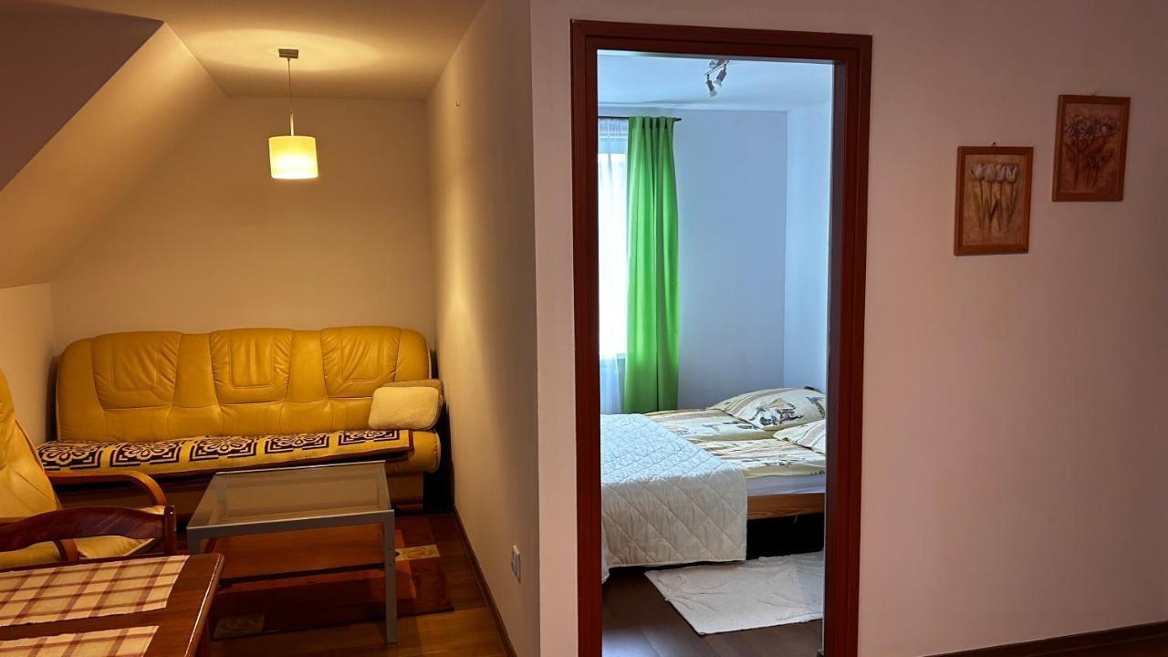 Nad Grajcarkiem Pieniny Appartement Szczawnica Buitenkant foto