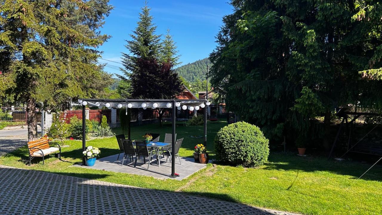 Nad Grajcarkiem Pieniny Appartement Szczawnica Buitenkant foto
